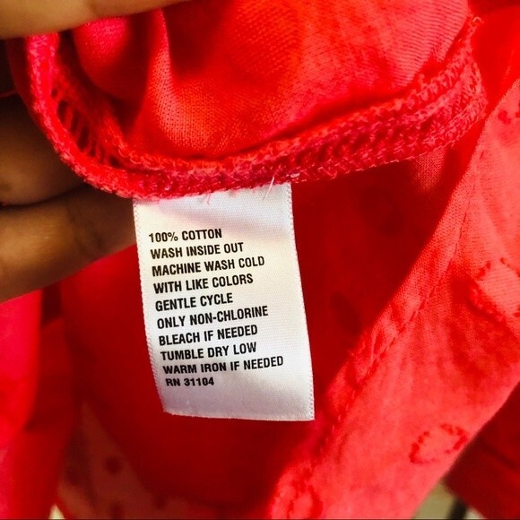 Crown & Ivy Pink Swiss Dots Long Sleeve Button Up Women's Size Small NWT - Picture 6 of 7